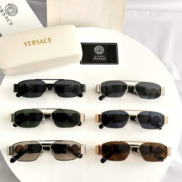 Picture of Versace Sunglasses _SKUfw79339178fw